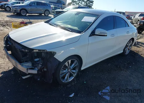 2014 Mercedes-Benz Cla 250 z USA, uszkodzony, nr VIN WDDSJ4EB1EN036545